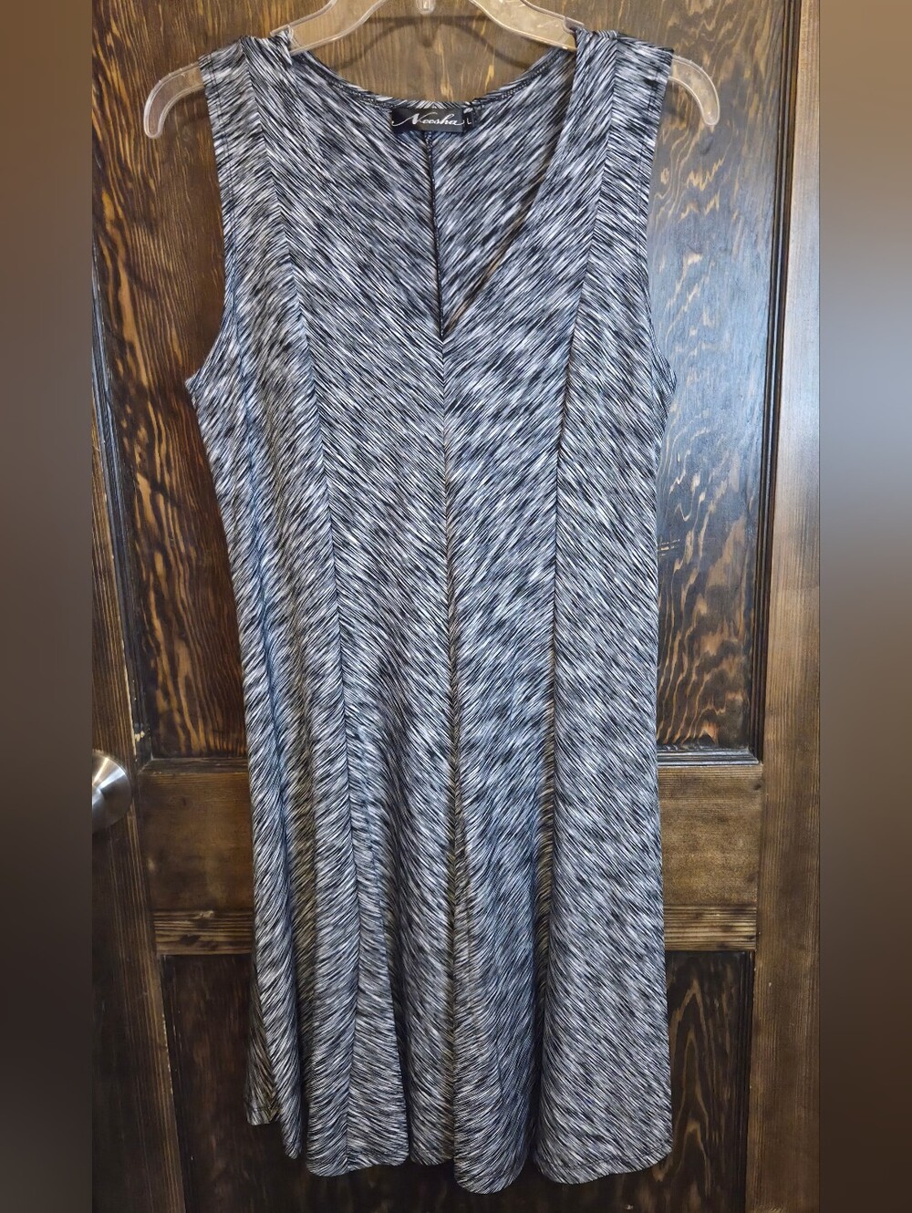 NWT Neesha Space-dye Sleeveless V-Neck Black & White Fit & Flare Mini Dress